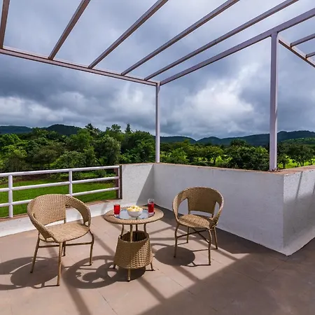 Saffronstays Aster, Plunge Pool Villa With Garden, Lonavala Exterior photo